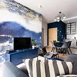 Kolejowa 4* Varsó