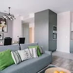 Kolejowa Aparthotel Warsaw