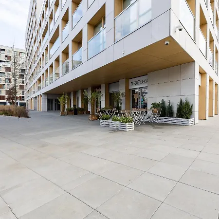 Kolejowa Apart-hotel Varsóvia