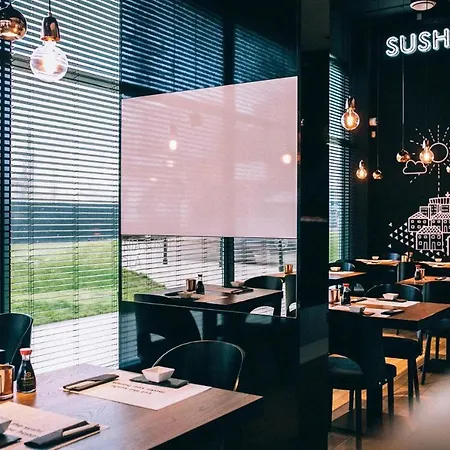 Kolejowa 4* Varsóvia