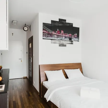 Apart-hotel Kolejowa Varsóvia