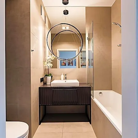 Apartahotel Kolejowa Varsovia