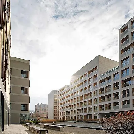 Kolejowa Апарт-отель