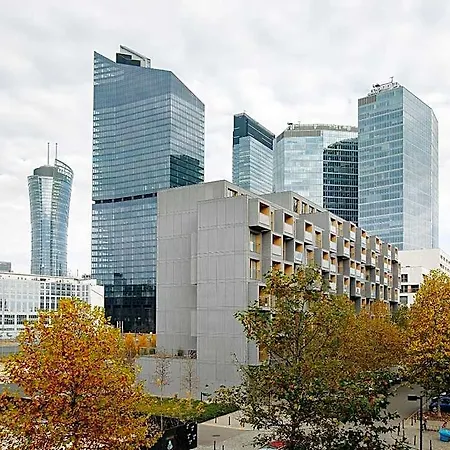 Kolejowa Апарт-отель