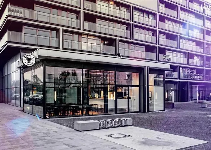 Aparthotel Kolejowa 4*