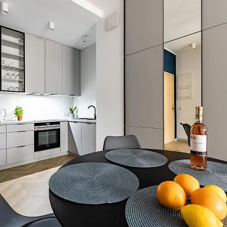 Kolejowa 公寓式酒店