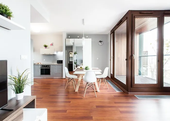 Ξενοδοχείο με διαμερίσματα Kolejowa 4*