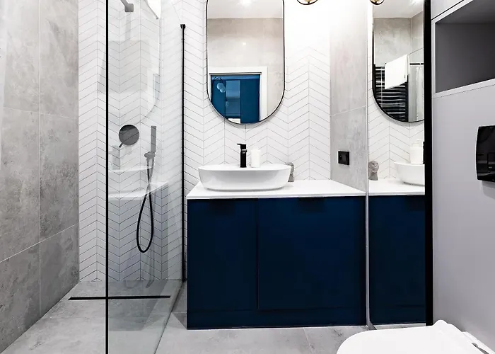 Ξενοδοχείο με διαμερίσματα Kolejowa 4*