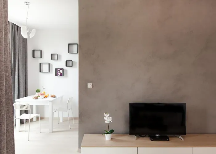 Kolejowa Ξενοδοχείο με διαμερίσματα 4*