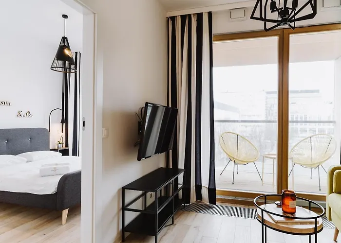 Kolejowa Ξενοδοχείο με διαμερίσματα 4*