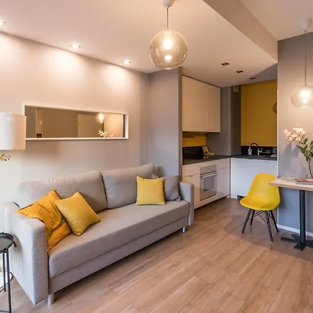 Ξενοδοχείο με διαμερίσματα Kolejowa 4*